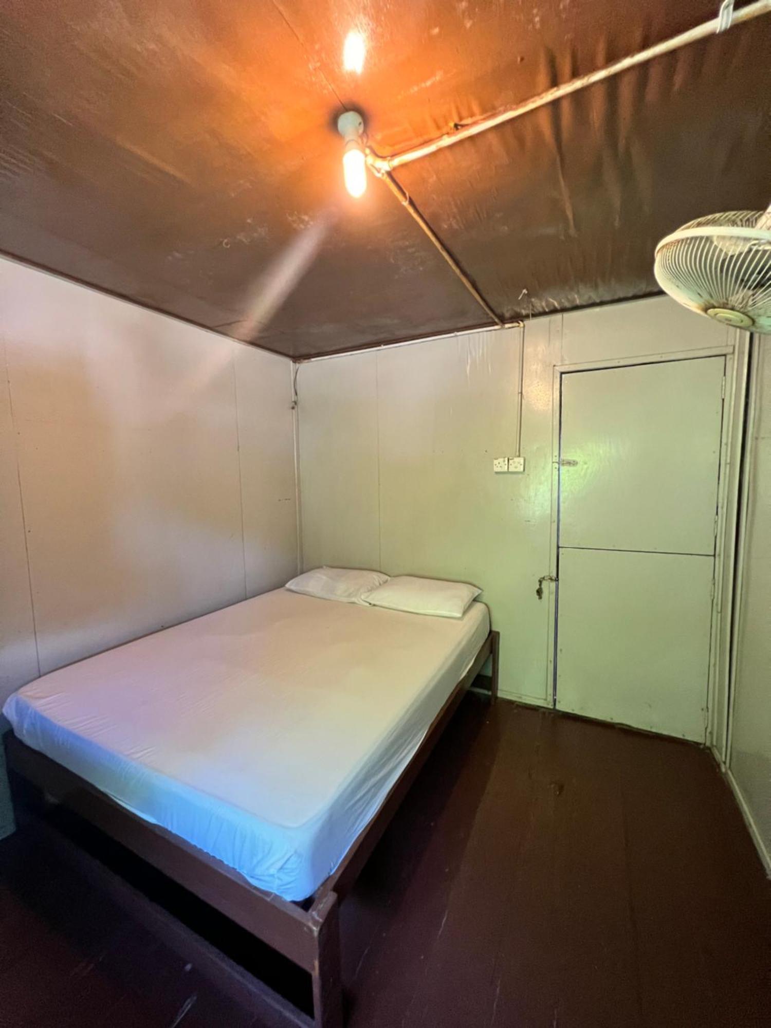 Ohlala Guesthouse Perhentian Islands Exterior photo
